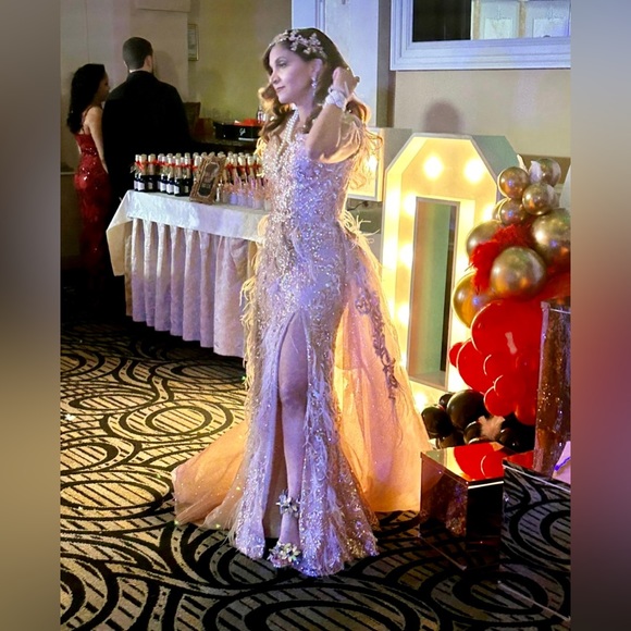 Portia and Scarlett Rose Gold Gown. - Picture 2 of 3